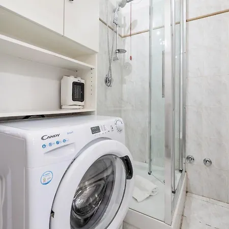 Guesthost - Bright With Garden Perugia