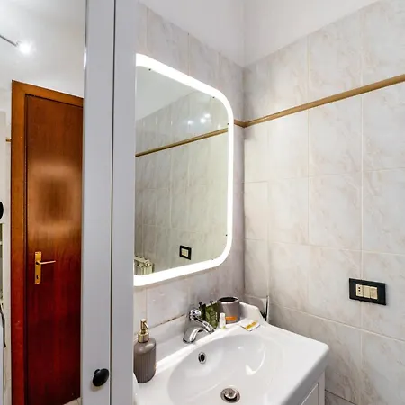 公寓 Guesthost - Bright With Garden *