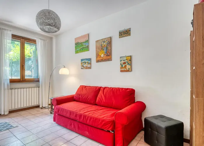 Appartamento Guesthost - Bright With Garden *